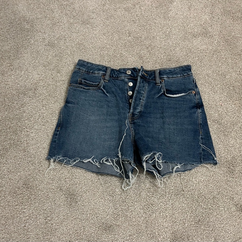 Old Navy shorts